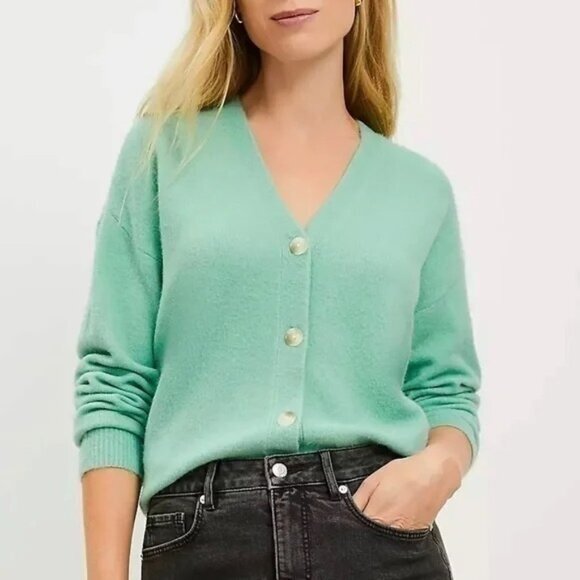 2/$40 New Loft Oversized Fuzzy V-Neck Cardigan Mint Green L-XL - Picture 1 of 5